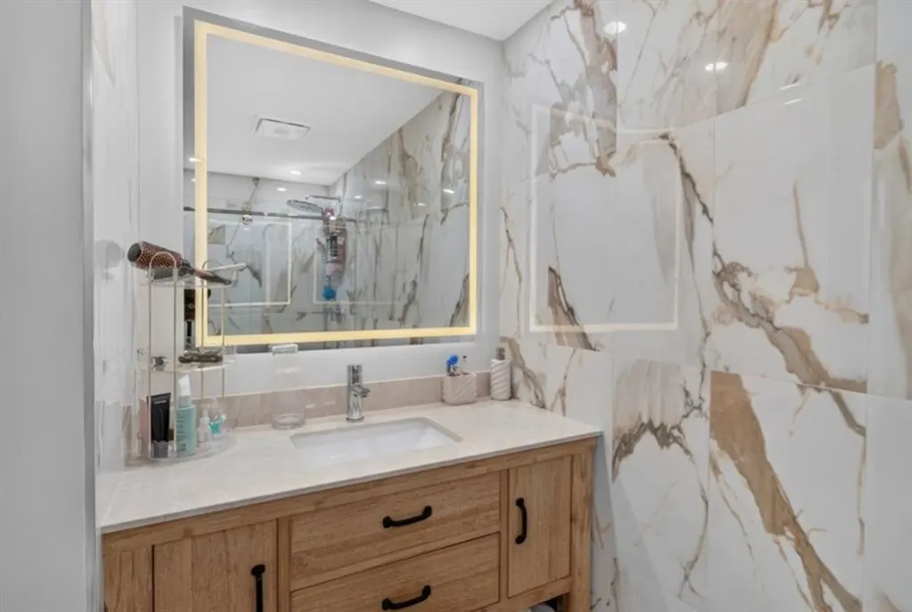 40 Louisquisset Pike North Smithfield RI 02896