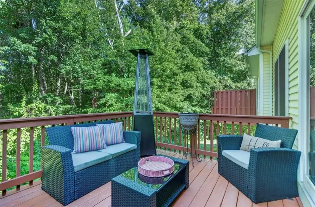 40 Louisquisset Pike North Smithfield RI 02896