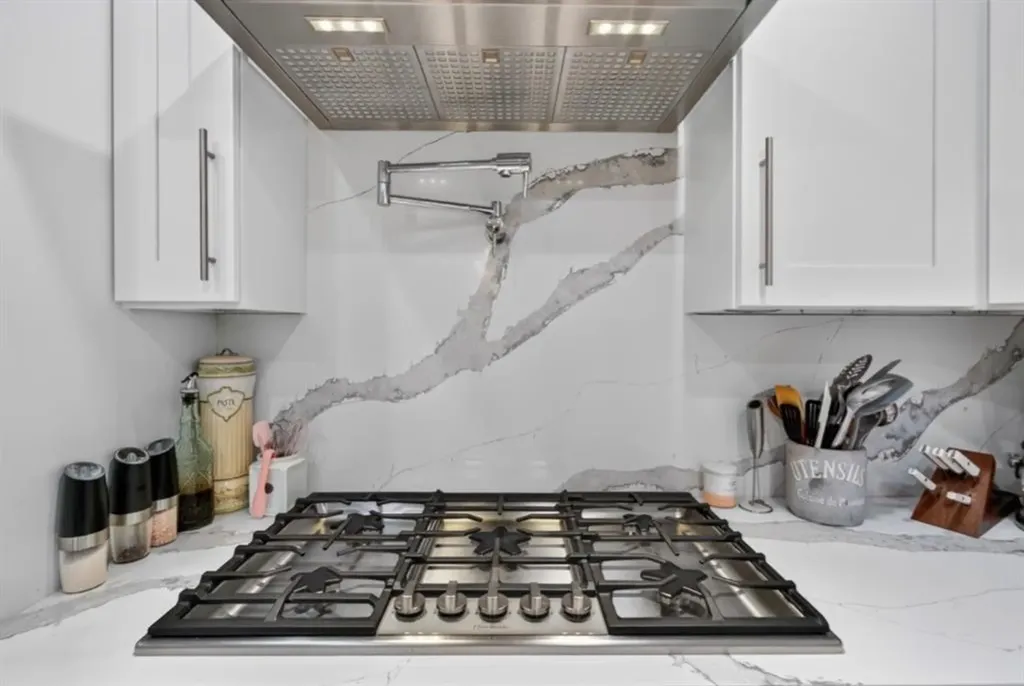 40 Louisquisset Pike North Smithfield RI 02896