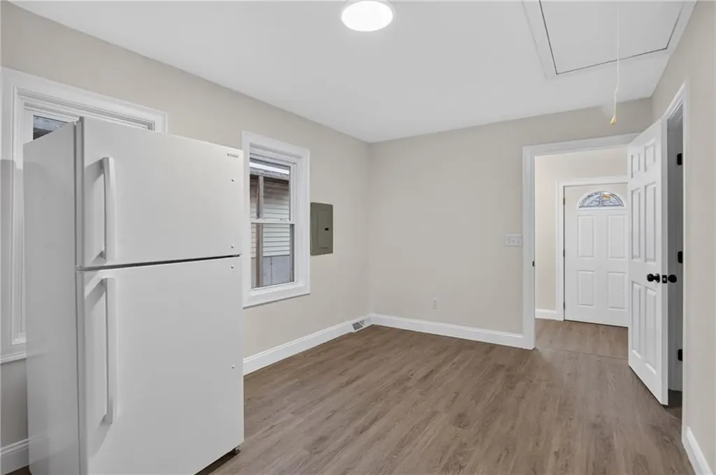 68 Uncas Street Warwick RI 02889