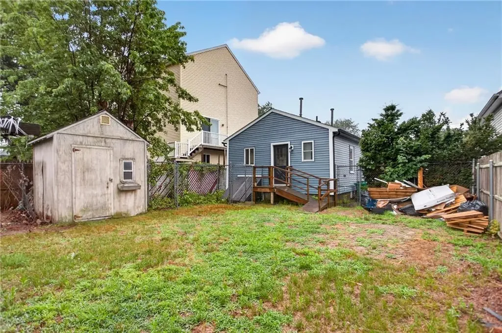 68 Uncas Street Warwick RI 02889