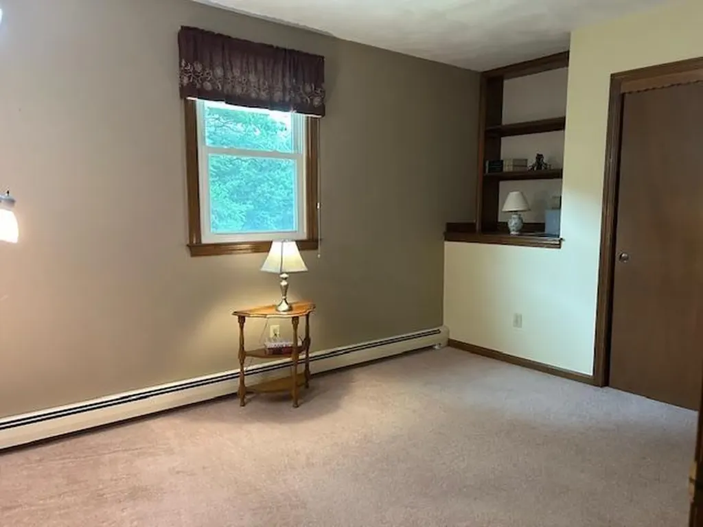 31 Karen Ann Drive Smithfield RI 02917
