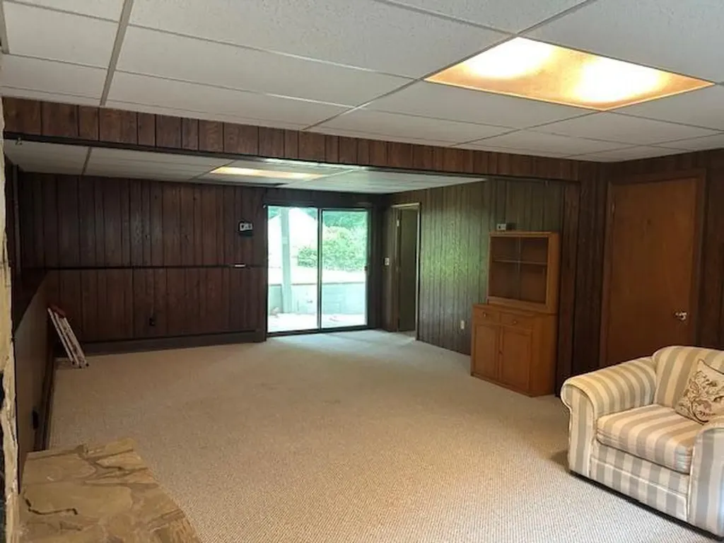31 Karen Ann Drive Smithfield RI 02917