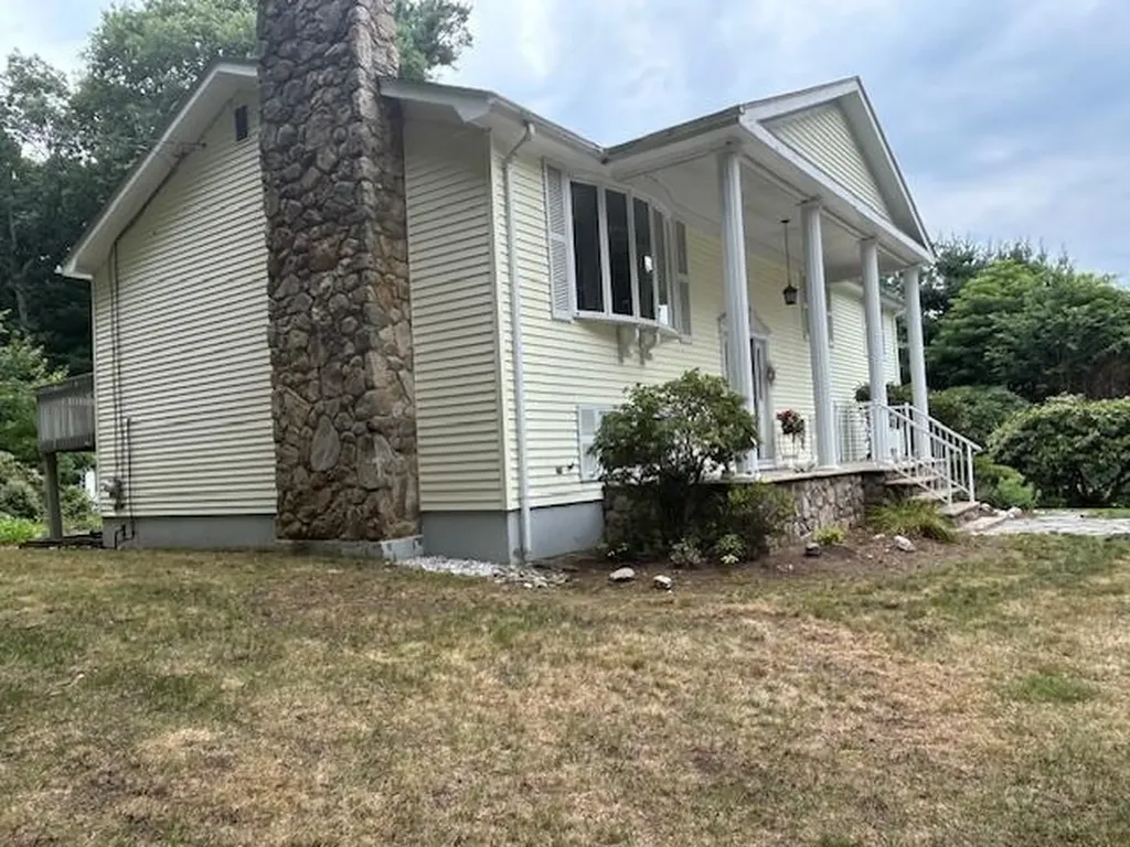31 Karen Ann Drive Smithfield RI 02917
