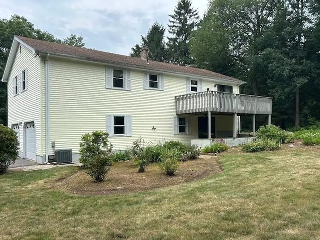 31 Karen Ann Drive Smithfield RI 02917