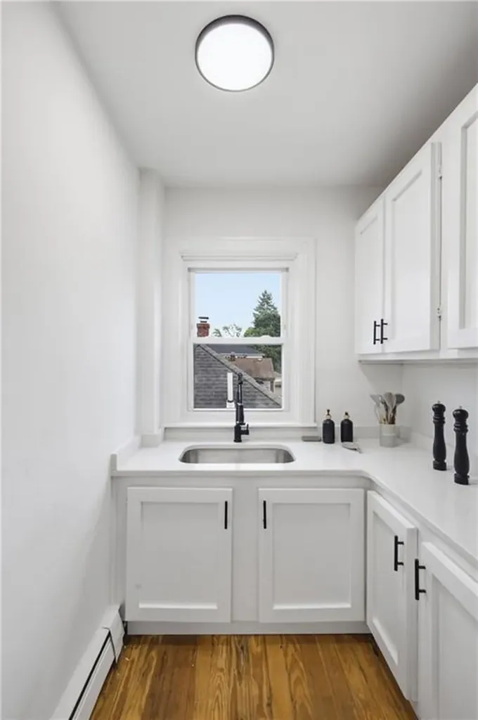 20 Nevada Avenue East Providence RI 02916