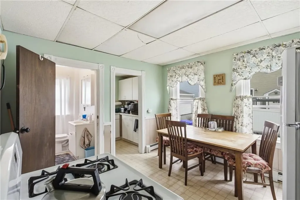 20 Nevada Avenue East Providence RI 02916