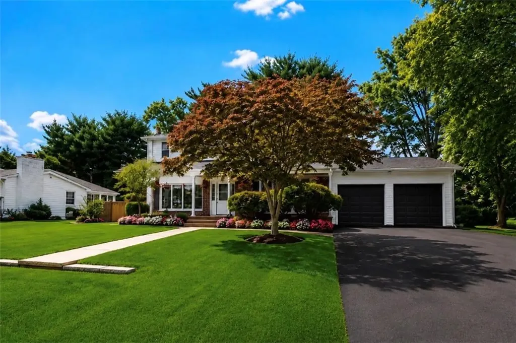 165 Merry Mount Drive Warwick RI 02888