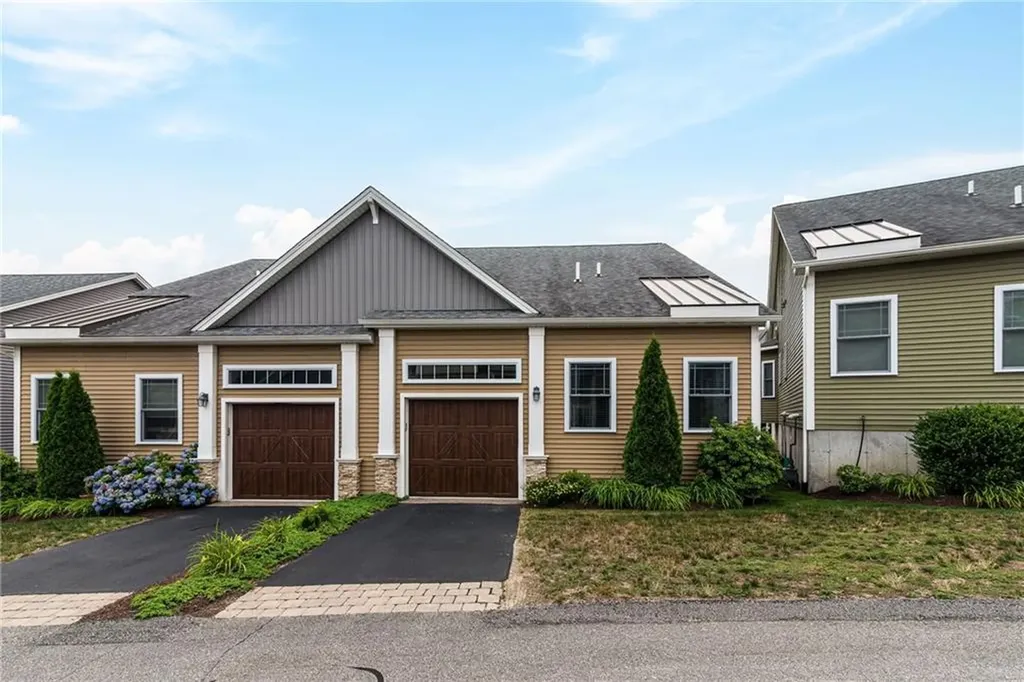 49 Seawynds Drive North Kingstown RI 02852