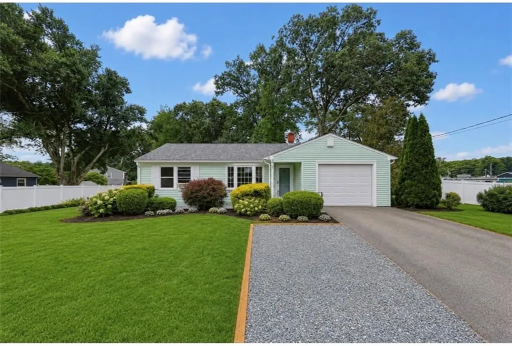 27 Bear Hill Road Cumberland RI 02864