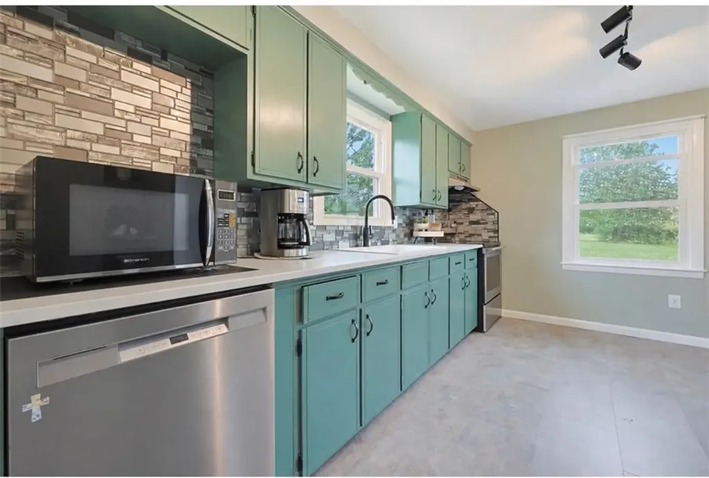 27 Bear Hill Road Cumberland RI 02864