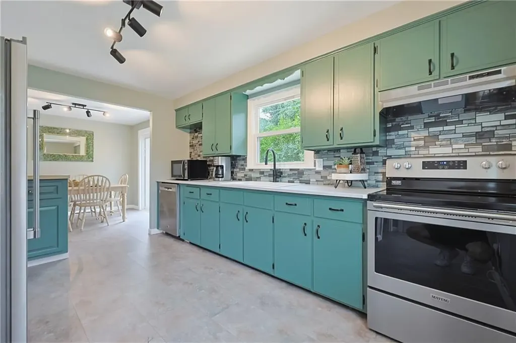 27 Bear Hill Road Cumberland RI 02864
