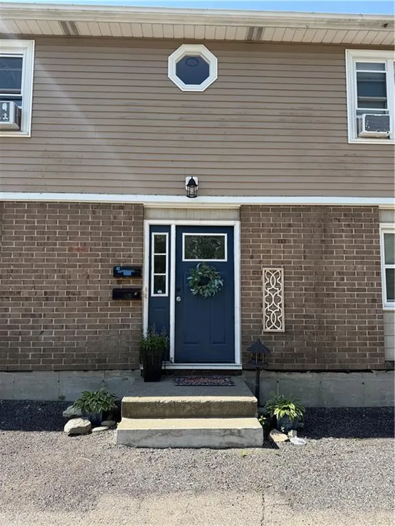 1297 South Broadway East Providence RI 02914