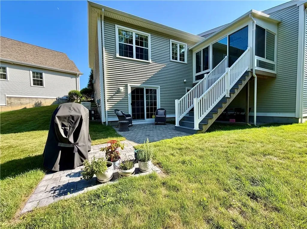 170 Providence Pike North Smithfield RI 02896