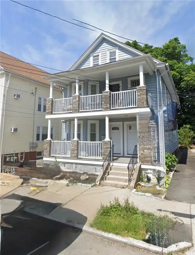 76 Pembroke Avenue Providence RI 02908
