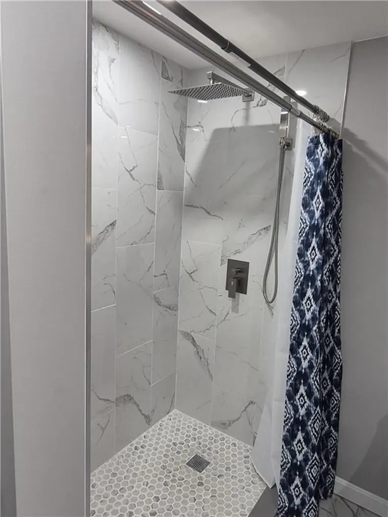 76 Pembroke Avenue Providence RI 02908