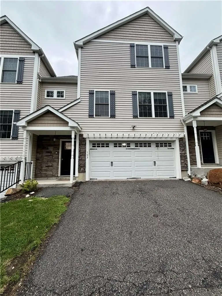 103 Hunting Hill Drive Cumberland RI 02864