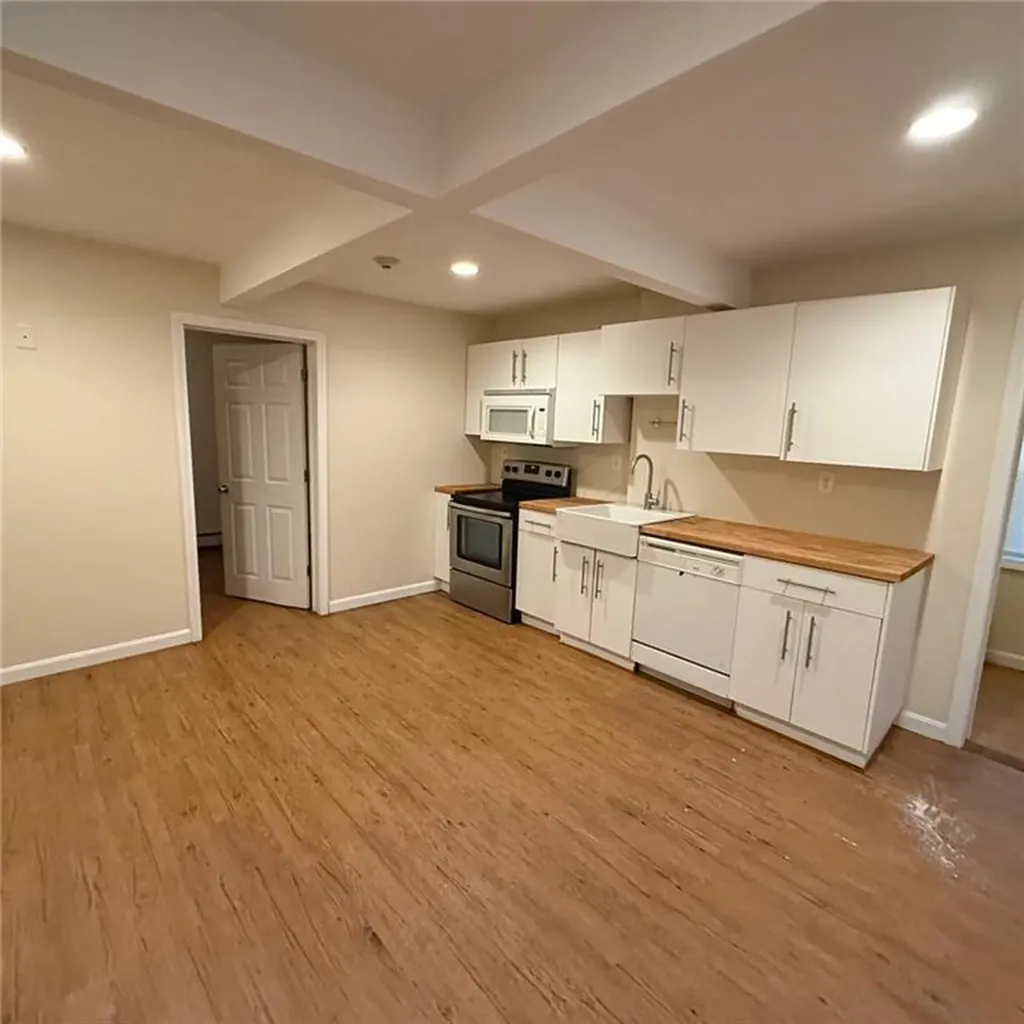 66 Borinquen Street Providence RI 02905