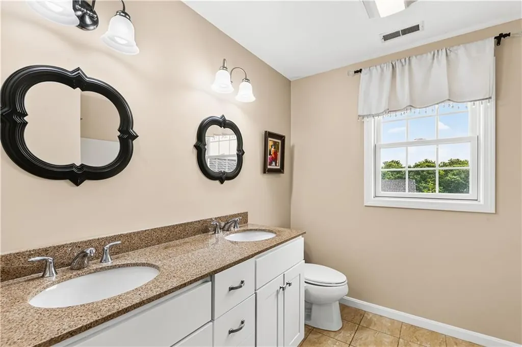14 Longbrook Drive Cumberland RI 02864