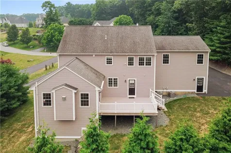 14 Longbrook Drive Cumberland RI 02864