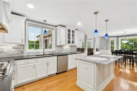 14 Longbrook Drive Cumberland RI 02864