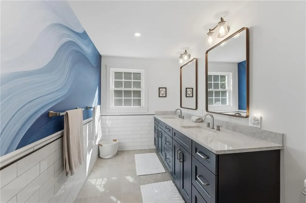 145 Beechwood Drive Cranston RI 02921