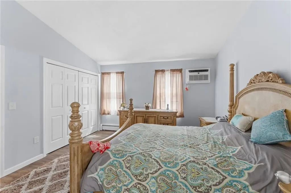 565 Quaker Lane West Warwick RI 02893