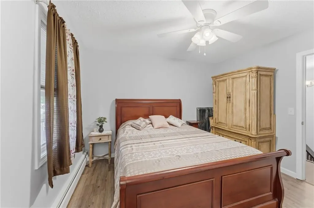 565 Quaker Lane West Warwick RI 02893