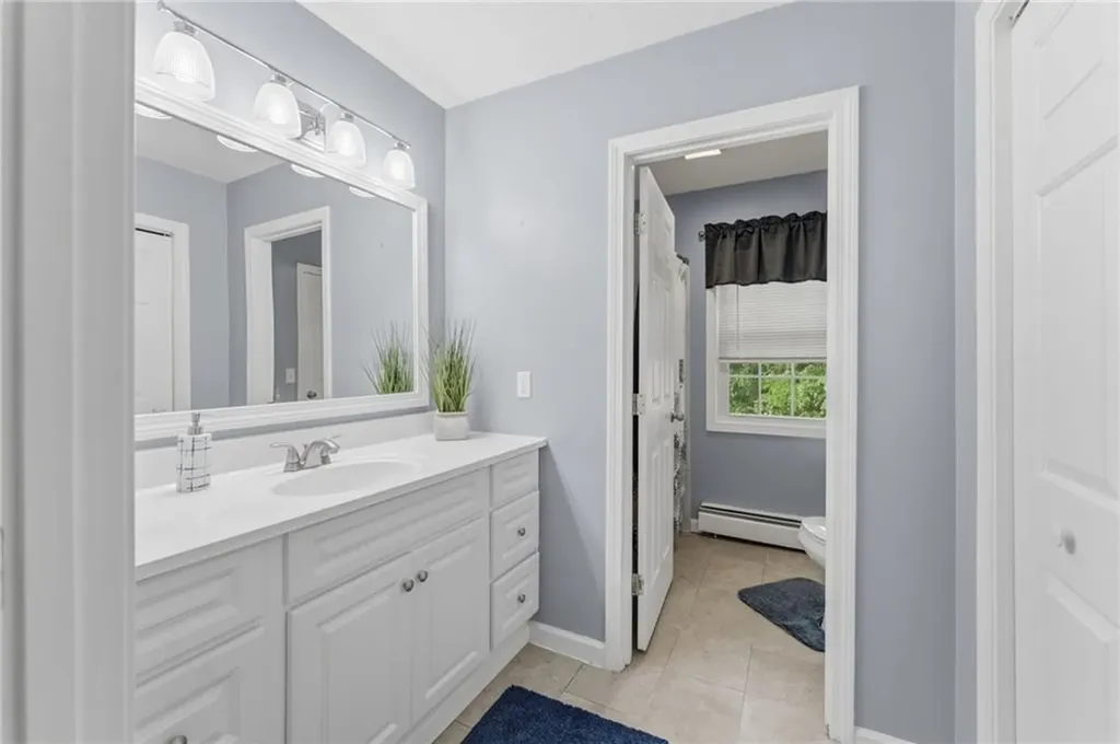 565 Quaker Lane West Warwick RI 02893