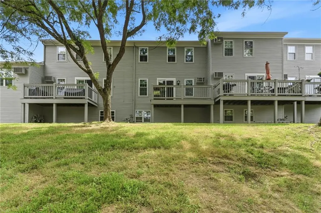 565 Quaker Lane West Warwick RI 02893