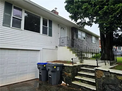 103 Windward Drive Portsmouth RI 02871