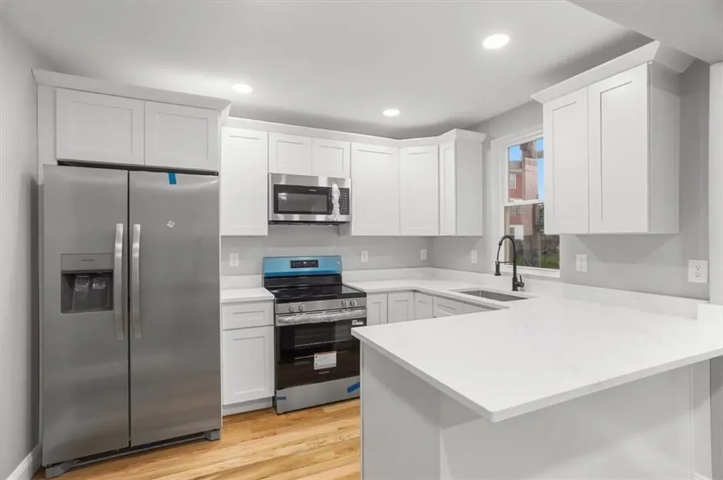28 Potters Avenue Providence RI 02905