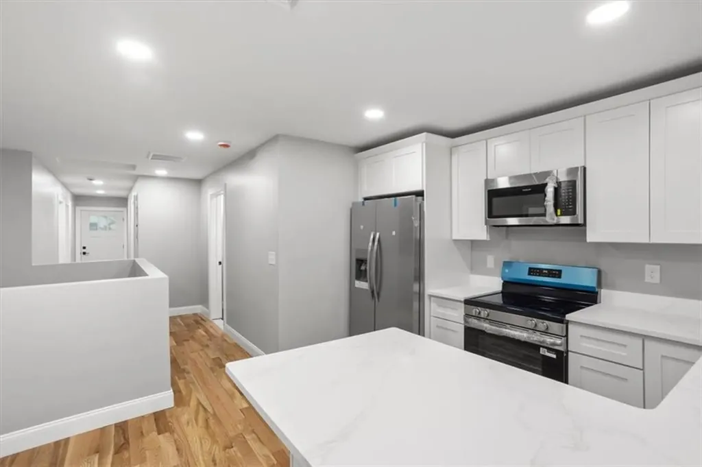 28 Potters Avenue Providence RI 02905