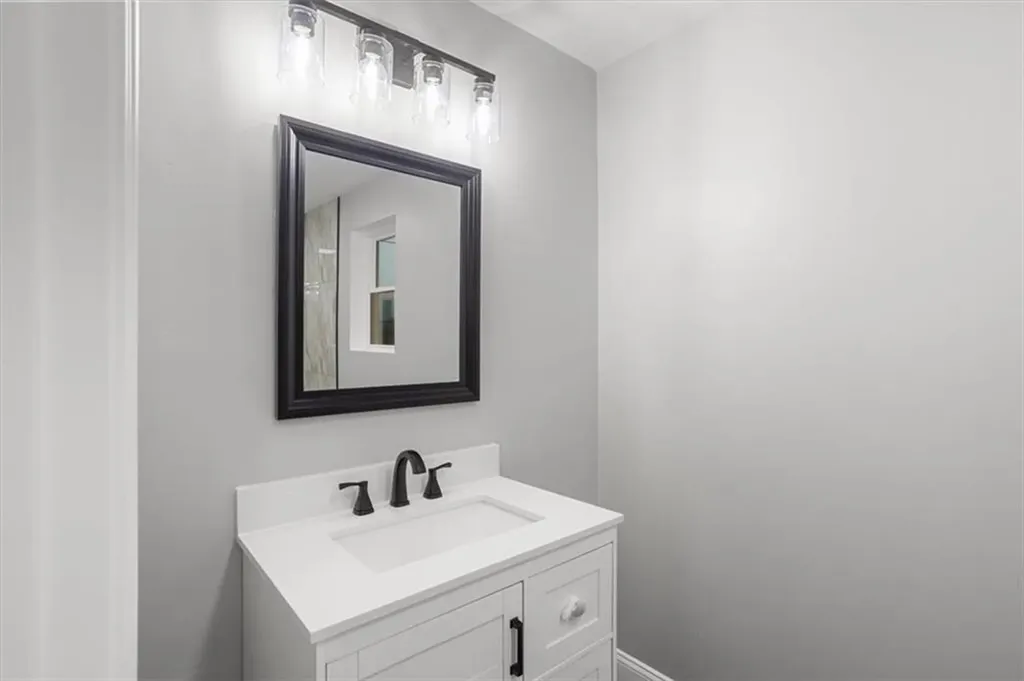 28 Potters Avenue Providence RI 02905
