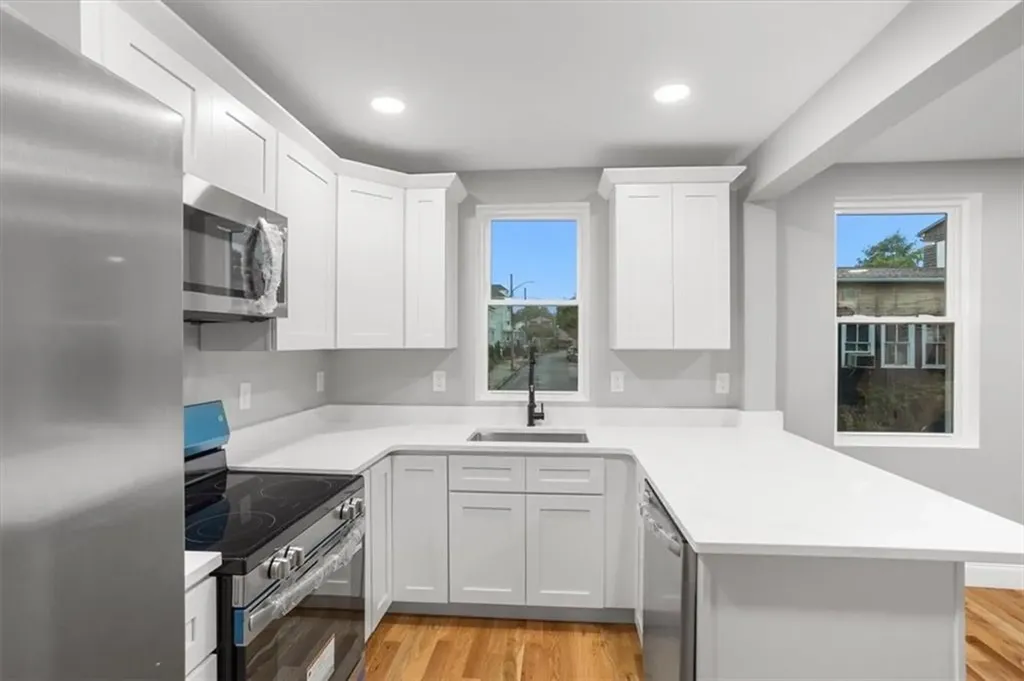 28 Potters Avenue Providence RI 02905