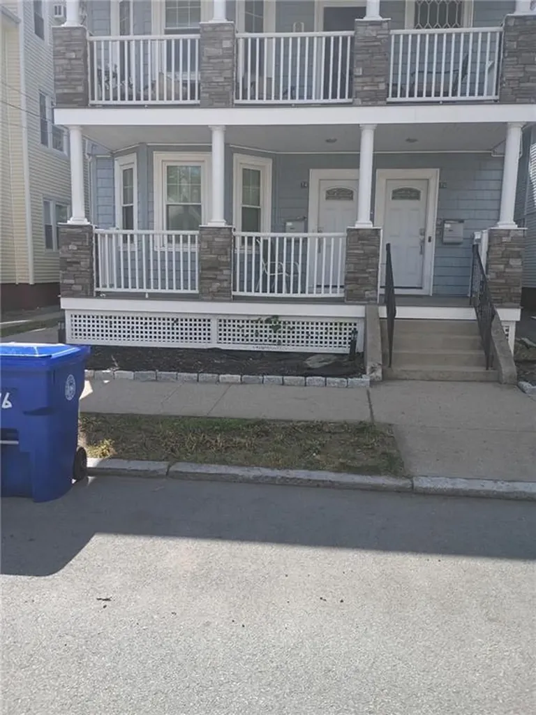 76 Pembroke Avenue Providence RI 02908