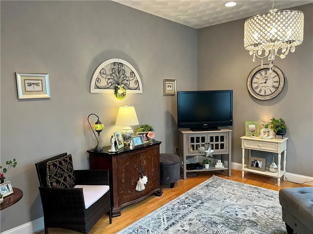 35 East Lantern Road Smithfield RI 02917