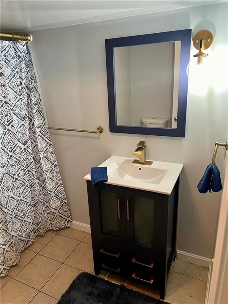 35 East Lantern Road Smithfield RI 02917