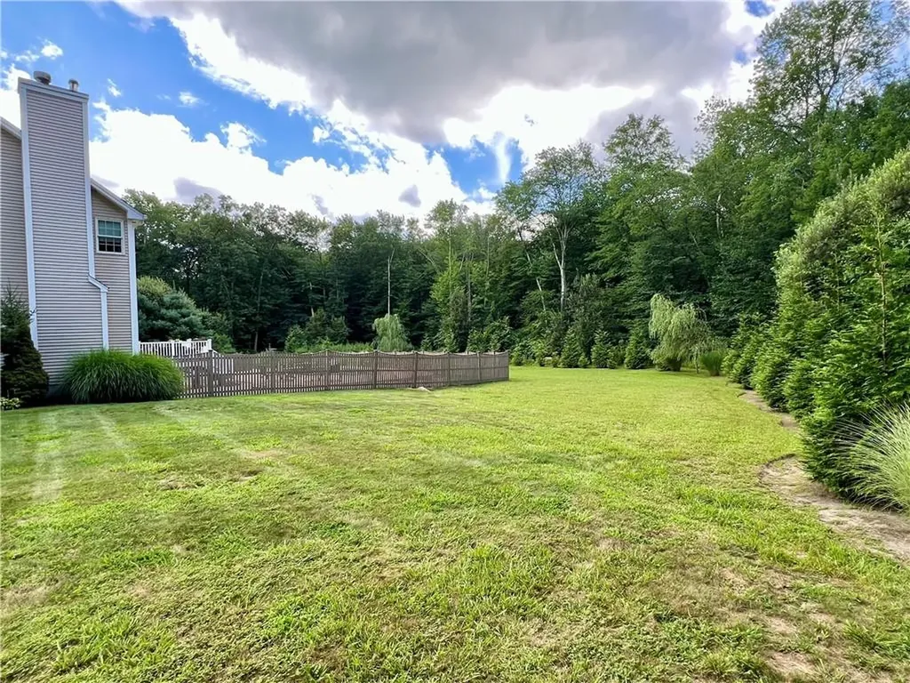 35 East Lantern Road Smithfield RI 02917