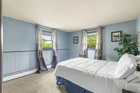 8 Hampden Road Bristol RI 02809
