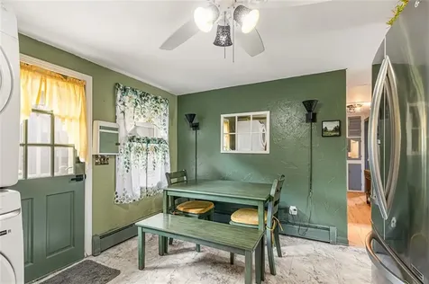 8 Hampden Road Bristol RI 02809