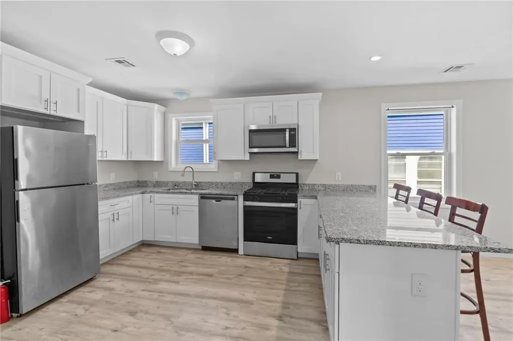 42 Arch Street Providence RI 02907