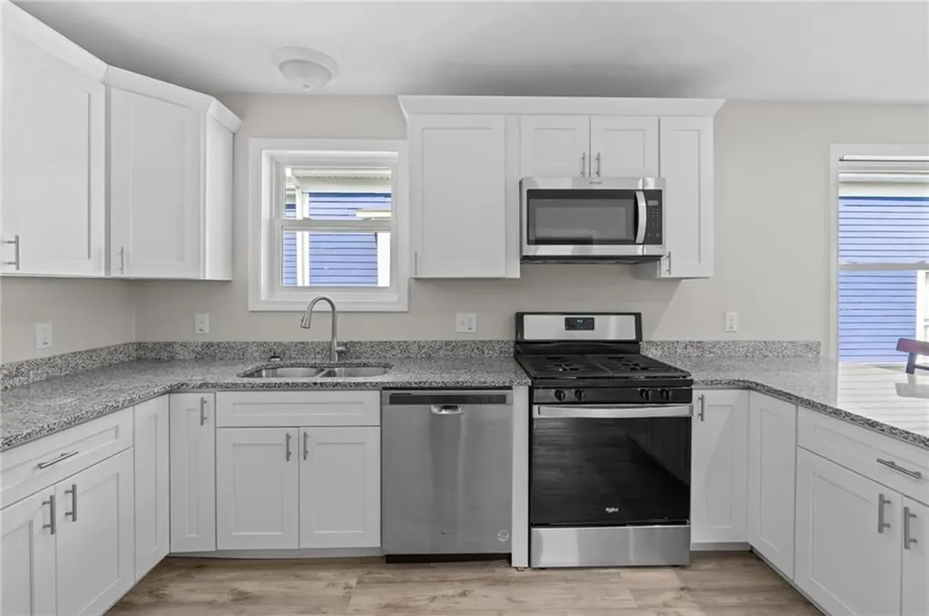 42 Arch Street Providence RI 02907