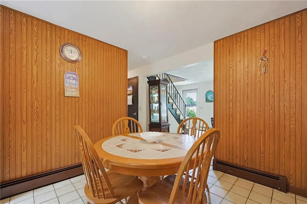 11 Lynde Street Providence RI 02908