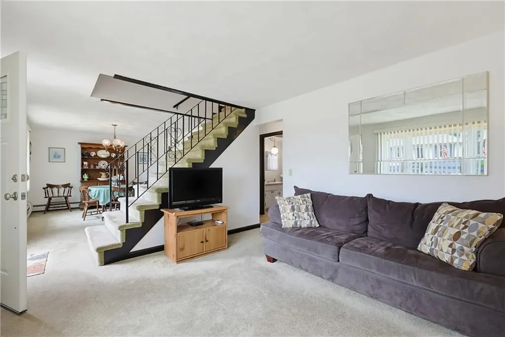 11 Lynde Street Providence RI 02908