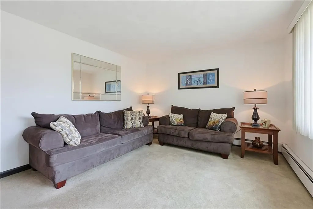 11 Lynde Street Providence RI 02908