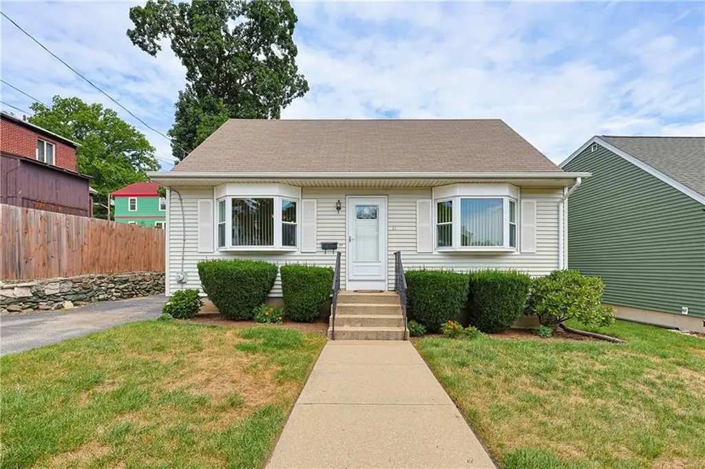 11 Lynde Street Providence RI 02908