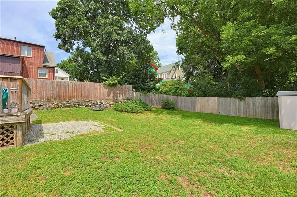 11 Lynde Street Providence RI 02908