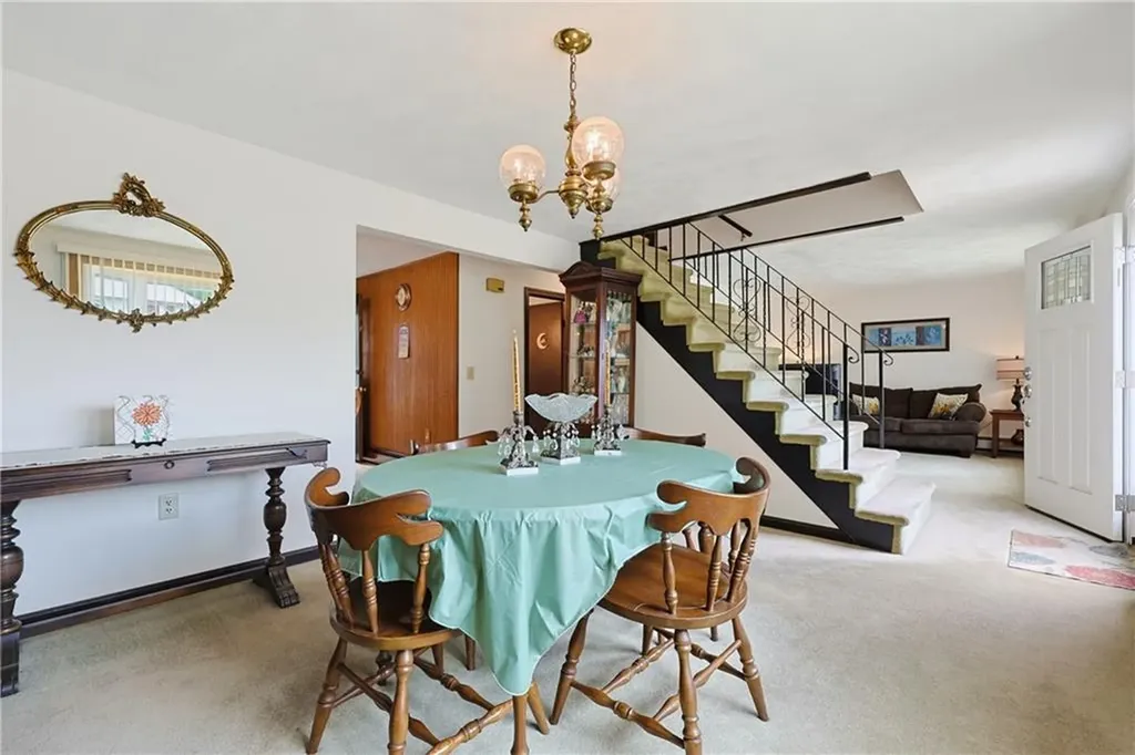 11 Lynde Street Providence RI 02908