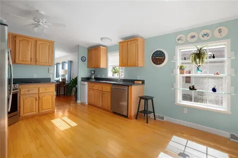 9 Mockingbird Lane Tiverton RI 02878
